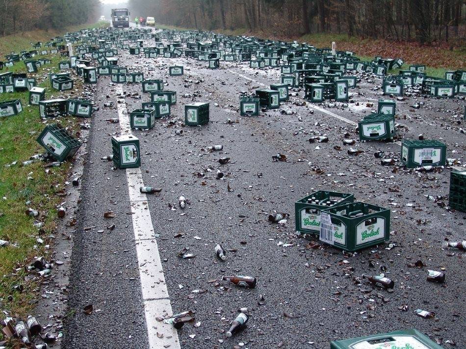 http://www.daysoff.co.uk/humour/clean/clean-driving/wasteofbeer.jpg